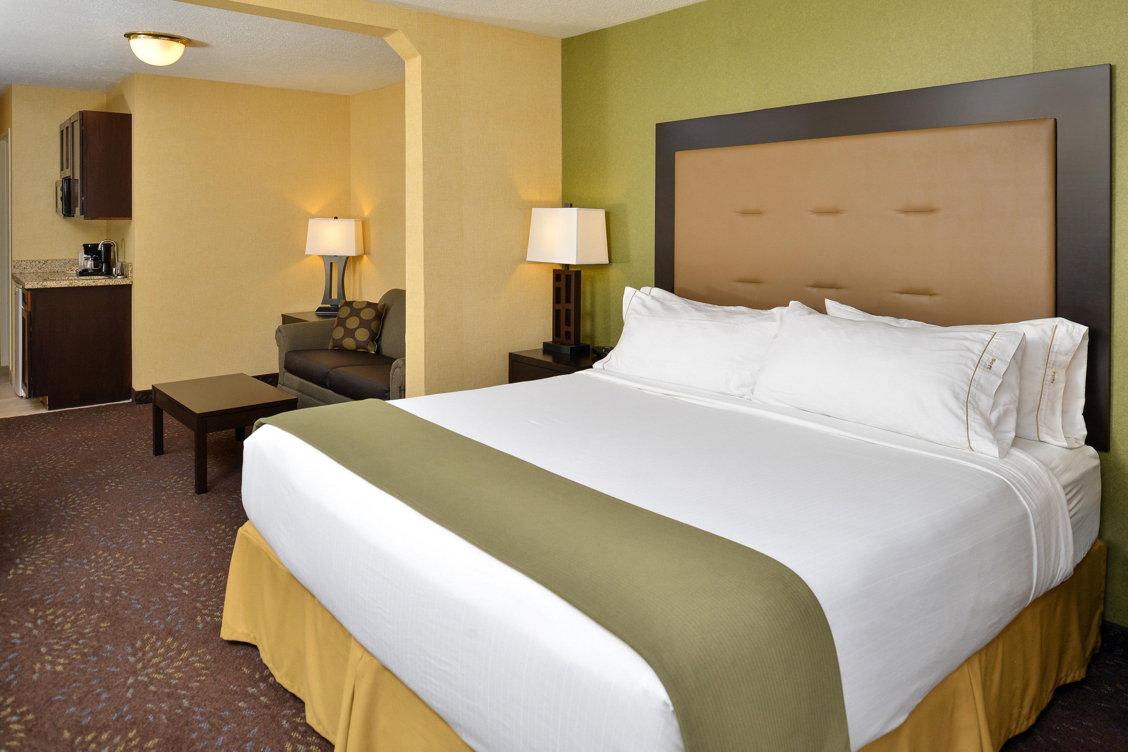 Express & By Ihg