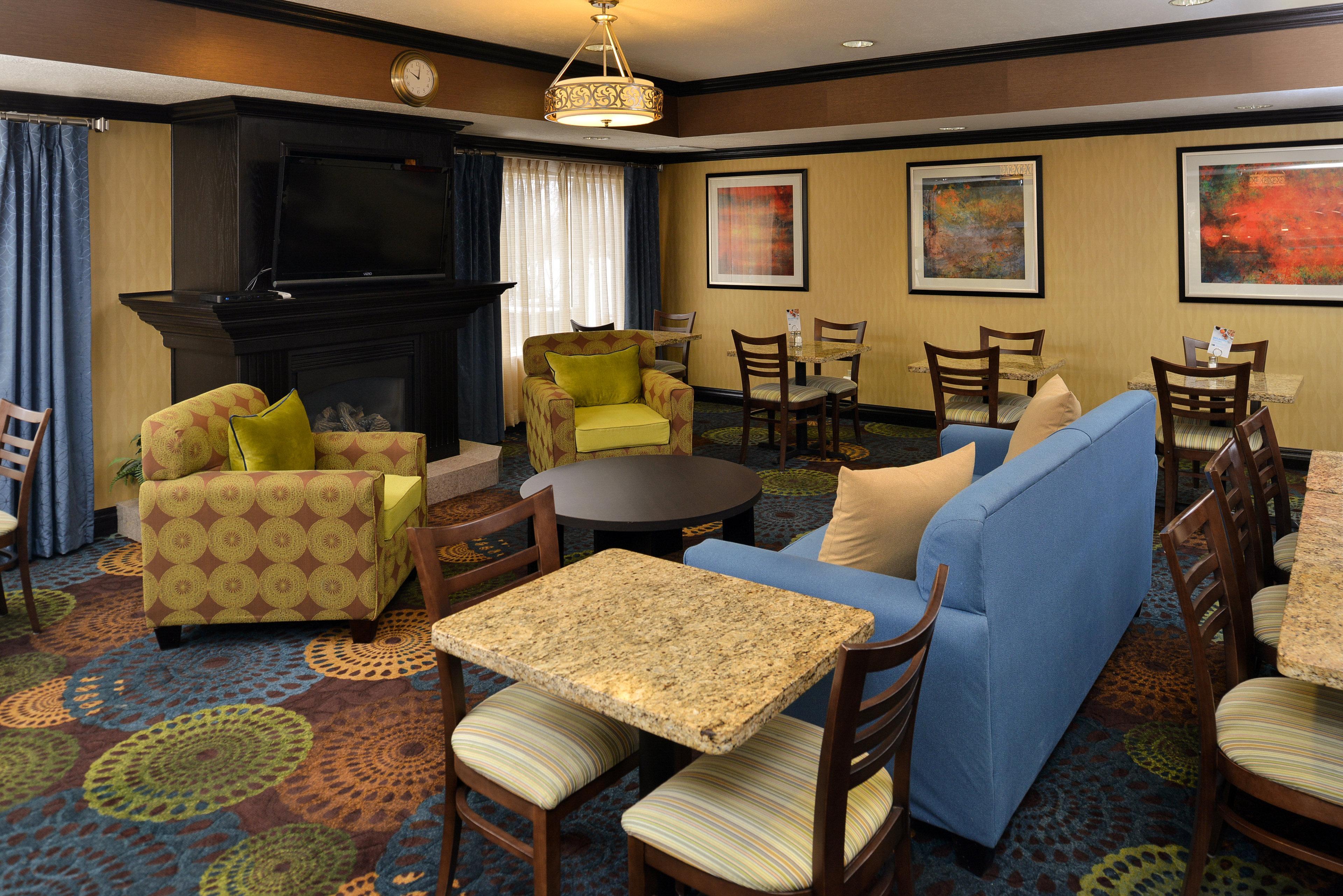 Hotel Express & By Ihg