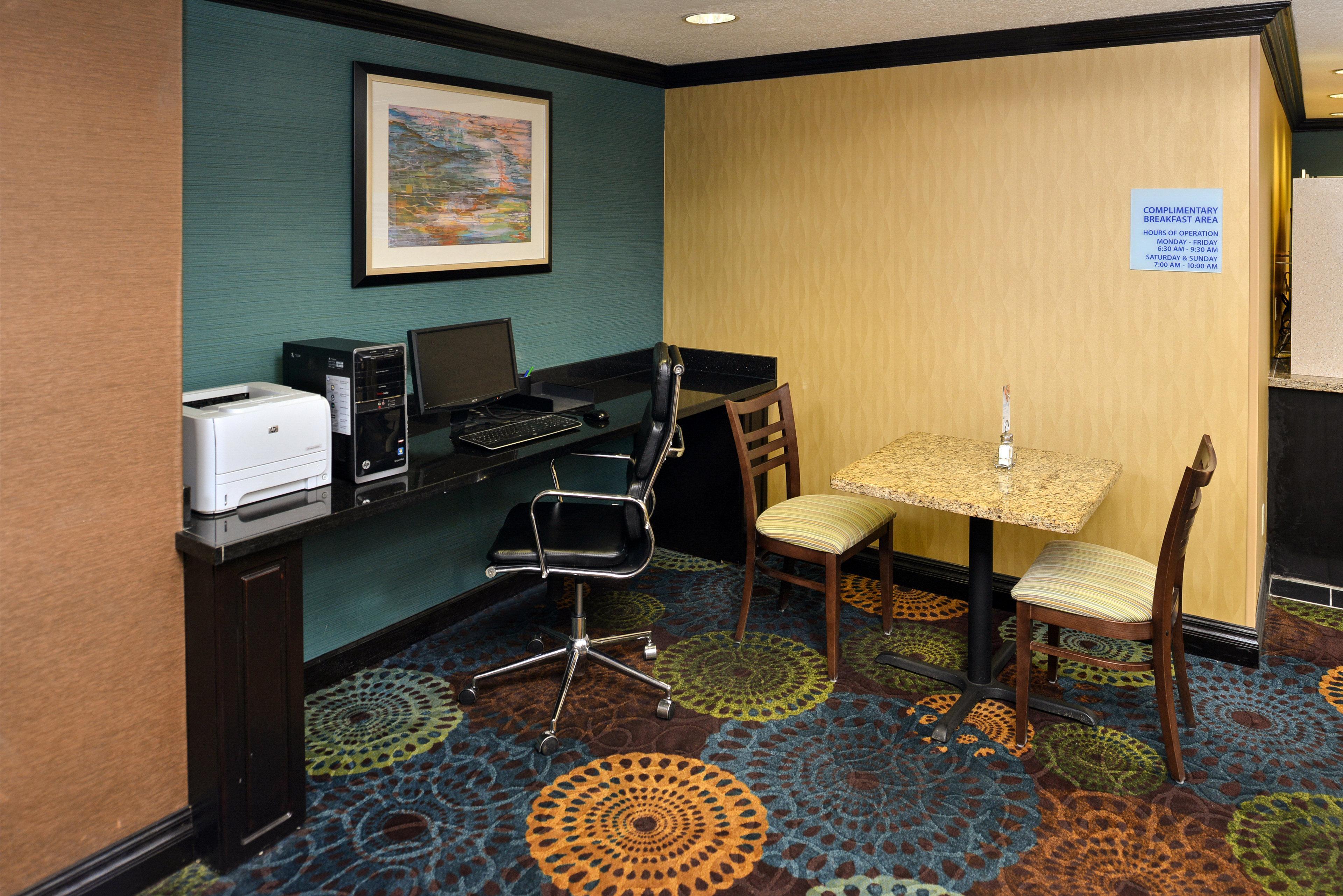 Express & By Ihg Hotel Charlotte