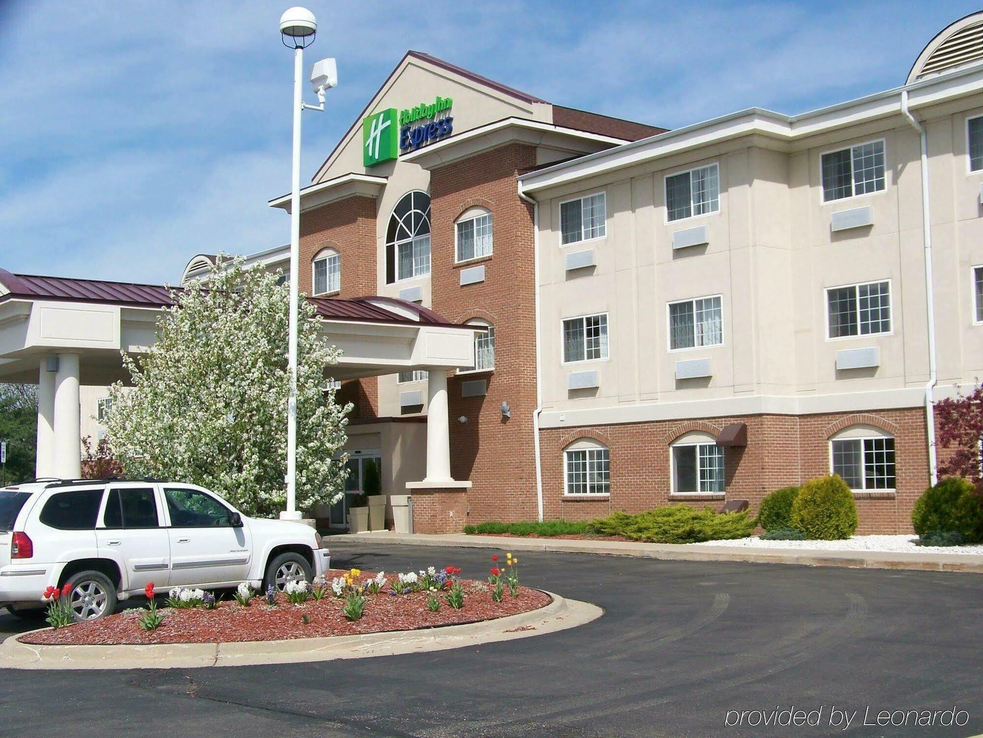 Hotel Express & By Ihg Charlotte